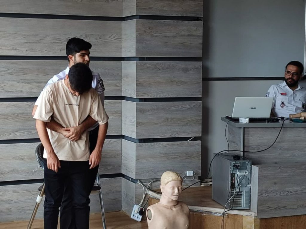 کارگاه کمک های اولیه