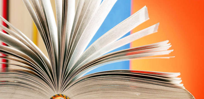 کتاب رسانه تاب آوری است