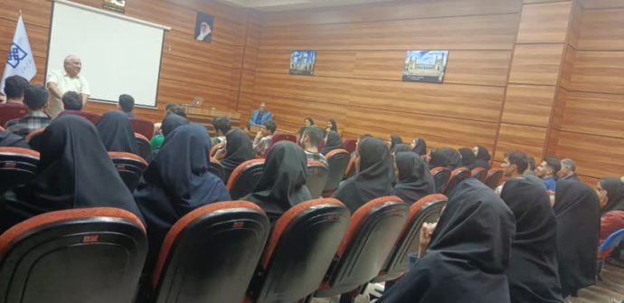 کارگاه تخصصی «تأثیر کتاب بر هویت ملی و تاب‌آوری فرهنگی»